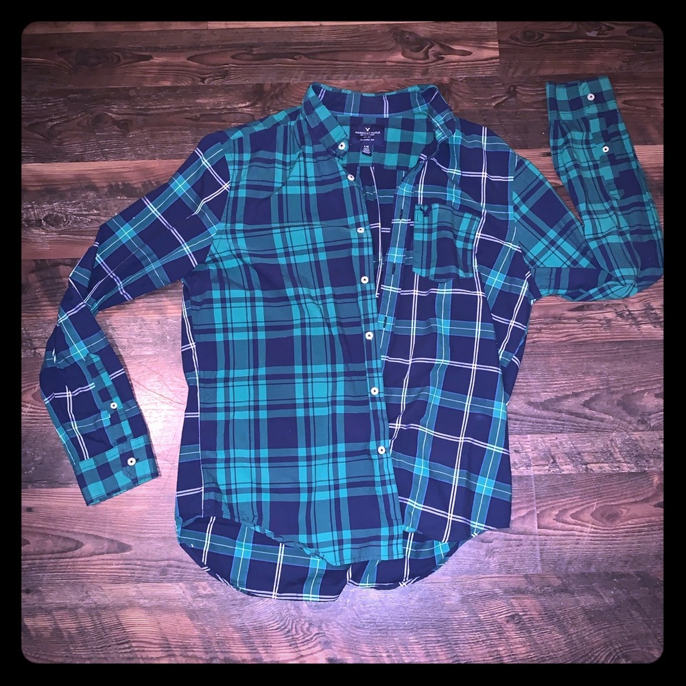 Men’s American eagle button up